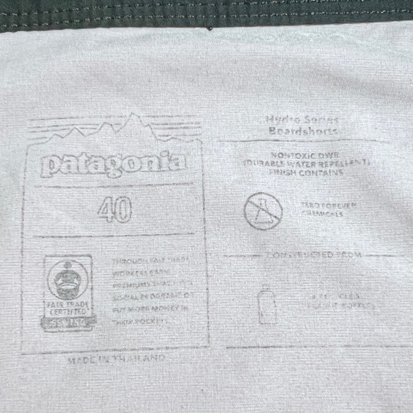 Patagonia Board Shorts Size 40 - Picture 8 of 8